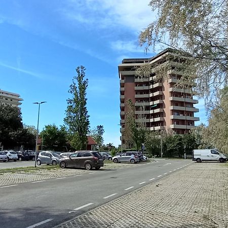 Appartamento Casa Di Baia Pesaro Esterno foto
